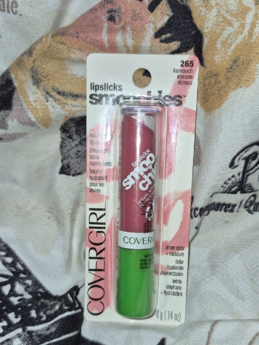 COVERGIRL Smoochies Moisturizing Lip Balm - Pink with Green Cap - Picture 2 of 6